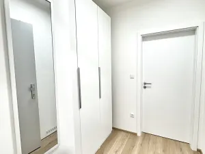 Pronájem bytu 1+kk, Kladno, Štěpána Rautenstraucha, 31 m2