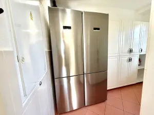 Pronájem rodinného domu, Jesenice - Zdiměřice, Skřivanová, 345 m2