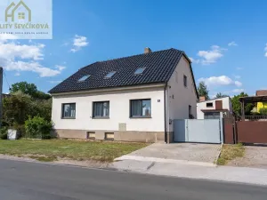 Prodej rodinného domu, Nechanice, 180 m2