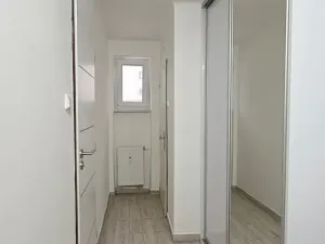 Pronájem bytu 2+1, Pardubice, Jiránkova, 63 m2