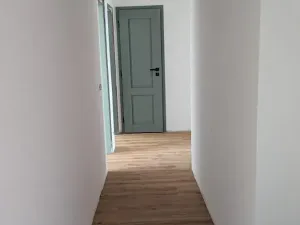 Pronájem bytu 4+kk, Praha - Miškovice, Bendlova, 86 m2