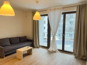 Pronájem bytu 2+kk, Praha - Vysočany, Bassova, 50 m2