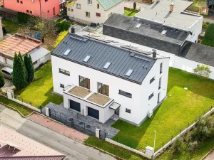 Prodej rodinného domu, Praha - Horní Počernice, Bříšťanská, 218 m2