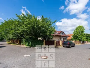 Prodej rodinného domu, Průhonice, Pod Valem II., 243 m2