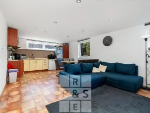 Prodej vícegeneračního domu, Praha - Štěrboholy, Pod areálem, 333 m2