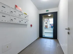 Pronájem bytu 2+kk, Staré Město, Hradišťská, 53 m2