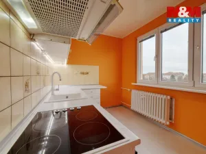 Pronájem bytu 1+1, Cheb, Osvobození, 35 m2