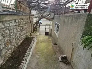 Prodej rodinného domu, Novi Vinodolski, Chorvatsko, 179 m2