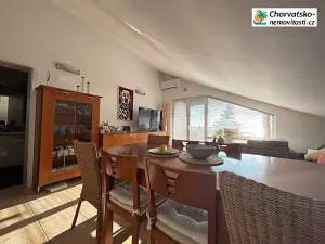 Prodej bytu 3+1, Novalja, Chorvatsko, 82 m2