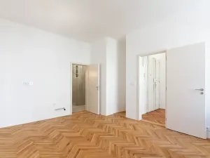 Prodej bytu 2+kk, Praha - Žižkov, Biskupcova, 64 m2