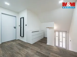 Prodej rodinného domu, Radonice, Růžičkova, 182 m2