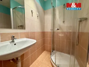 Pronájem bytu 2+kk, Kladno - Kročehlavy, Lacinova, 40 m2