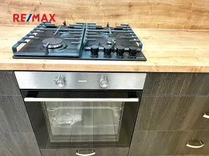 Pronájem bytu 3+1, Kladno, Litevská, 66 m2