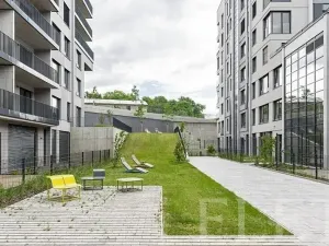 Pronájem bytu 1+kk, Praha - Smíchov, Grafická, 31 m2