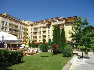 Prodej bytu 2+kk, Nesebar, Bulharsko, 44 m2