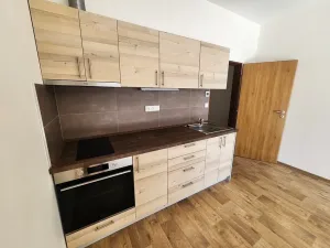 Pronájem bytu 1+kk, Třešť, Nádražní, 27 m2
