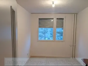 Pronájem bytu 2+kk, Praha - Kobylisy, Rajmonova, 46 m2