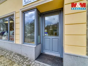 Pronájem obchodního prostoru, Mariánské Lázně, Hlavní třída, 40 m2