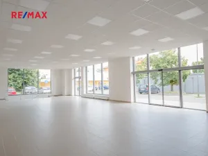 Prodej obchodního prostoru, Kladno, U tržnice, 460 m2
