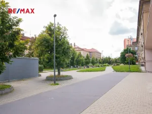 Prodej obchodního prostoru, Kladno, U tržnice, 460 m2