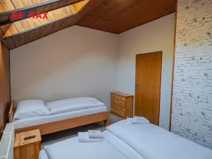 Prodej ubytování, Světlá pod Ještědem, 523 m2