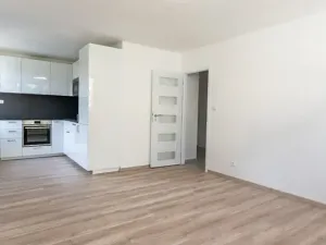 Pronájem bytu 3+kk, Praha - Střížkov, Verneřická, 57 m2