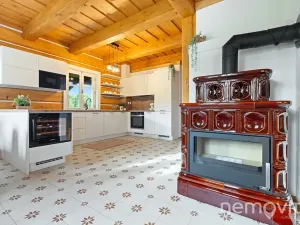 Prodej rodinného domu, Holenice, 159 m2