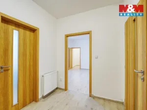 Pronájem bytu 1+1, Plzeň - Jižní Předměstí, Husova, 35 m2