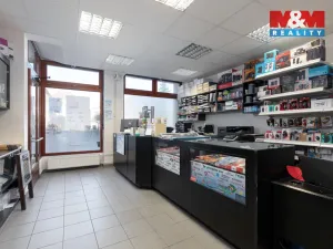 Prodej obchodního prostoru, Bruntál, nám. Míru, 720 m2