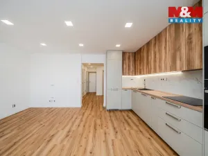 Prodej bytu 4+kk, Frýdek-Místek - Místek, 28. října, 76 m2