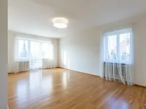 Prodej vily, Praha - Modřany, Rozvodova, 326 m2