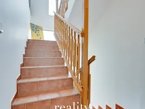 Prodej rodinného domu, Hodonice, 480 m2