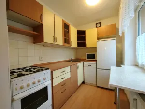 Pronájem bytu 3+1, Praha - Záběhlice, Vrútecká, 63 m2