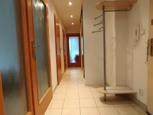 Pronájem bytu 3+1, Praha - Záběhlice, Vrútecká, 63 m2