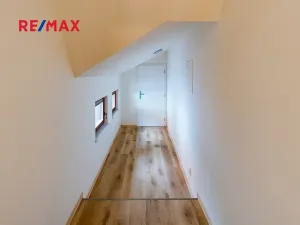 Prodej bytu 2+1, Česká Lípa, Škroupovo náměstí, 75 m2