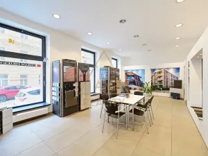 Pronájem obchodního prostoru, Praha - Vršovice, Černomořská, 364 m2