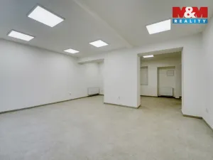 Pronájem obchodního prostoru, Plzeň - Jižní Předměstí, Husova, 51 m2