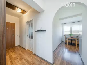 Prodej bytu 2+1, Velká Bystřice, Na Vyhlídce, 59 m2