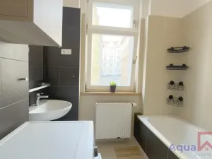 Pronájem bytu 3+kk, Karlovy Vary, 82 m2