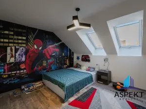 Prodej rodinného domu, Neumětely, V Chaloupkách, 220 m2