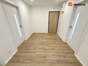 Pronájem bytu 3+1, Praha - Letňany, Krausova, 68 m2