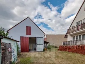 Prodej rodinného domu, Hrobce, Hlavní, 238 m2