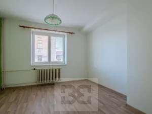 Prodej rodinného domu, Hrobce, Hlavní, 238 m2