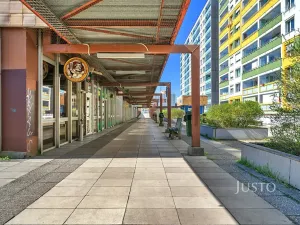 Pronájem bytu 3+1, Praha - Háje, Kosmická, 72 m2