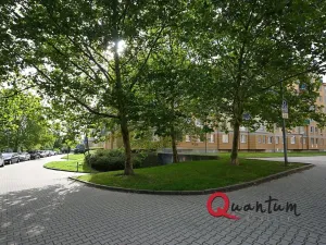 Pronájem bytu 3+kk, Praha - Libeň, Kovanecká, 77 m2