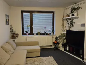 Pronájem bytu 2+kk, Praha, Proutěná, 50 m2