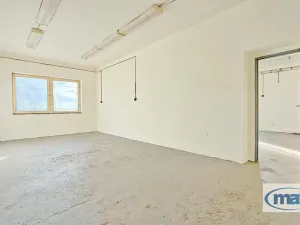 Pronájem skladu, Moravany, 533 m2