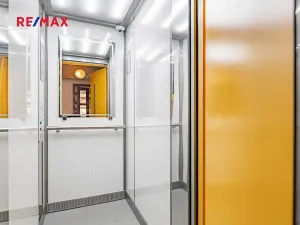 Pronájem bytu 4+1, Jindřichův Hradec, sídliště Vajgar, 74 m2