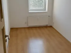 Prodej bytu 3+kk, Milovice, Topolová, 65 m2