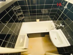 Prodej bytu 2+1, Benešov, Bezručova, 52 m2